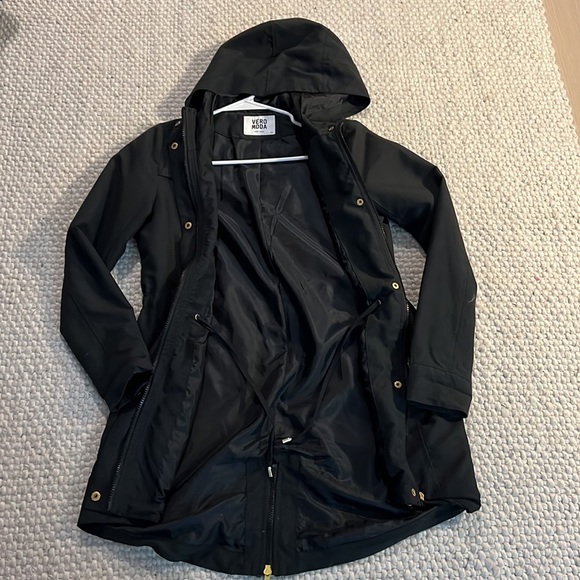 Vero Moda Lightweight Hooded Jacket - Picture 9 of 11